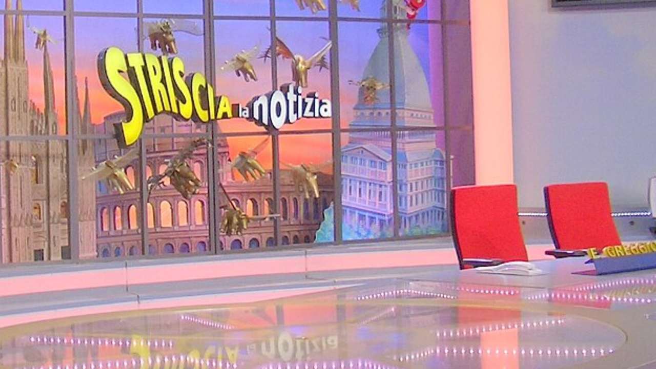 Terremoto Striscia la Notizia: addio ufficiale 2 ore dopo l’annuncio del ritorno | Saluta dopo 21 anni di attività Stefania Petyx