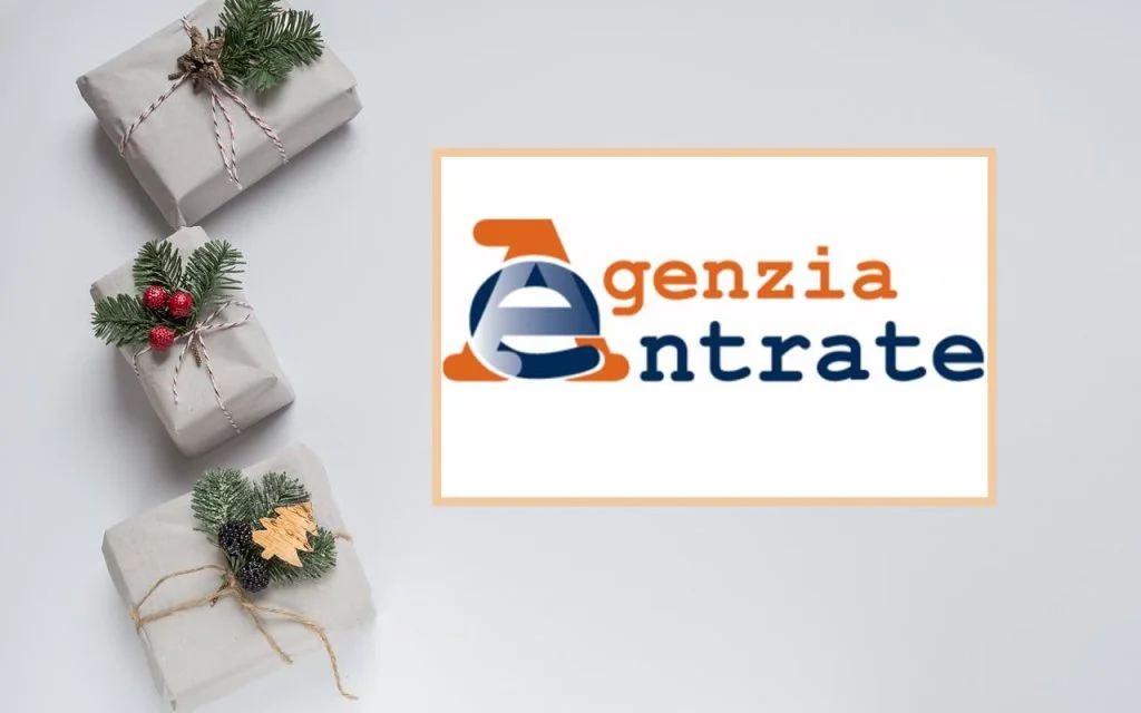 Rimborso 730, dimentica il dono sotto l’albero: l’Agenzia delle Entrate se la prende comoda | Ad alcuni arriva a Pasqua