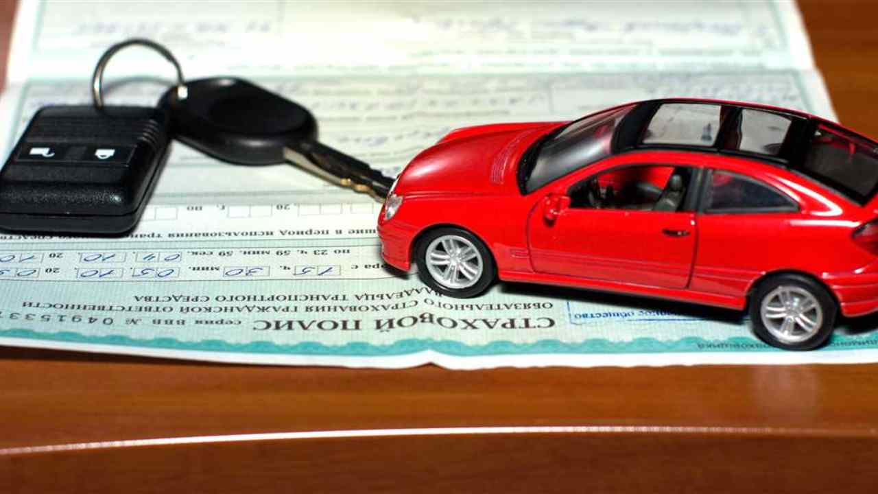 RC Auto: 410€ di prezzo medio ma c’è un’ultima possibilità per risparmiare | la provincia può cambiarti la vita