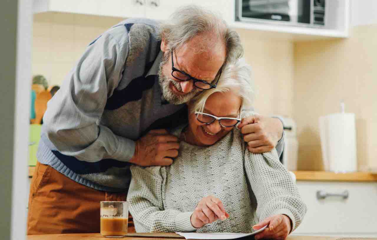 Il cedolino di dicembre esplode con tredicesima, bonus extra e più soldi in tasca | Un Natale con più liquidità per milioni di italiani