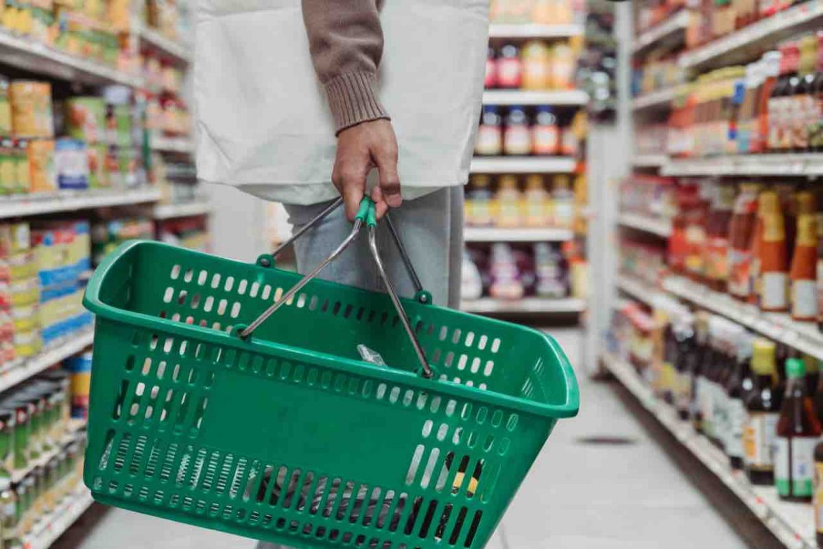 Non 1 ma ben 10 richiami per questo prodotto: il Ministero della Salute lo ha dovuto togliere dal mercato | C’è in tutte le dispense